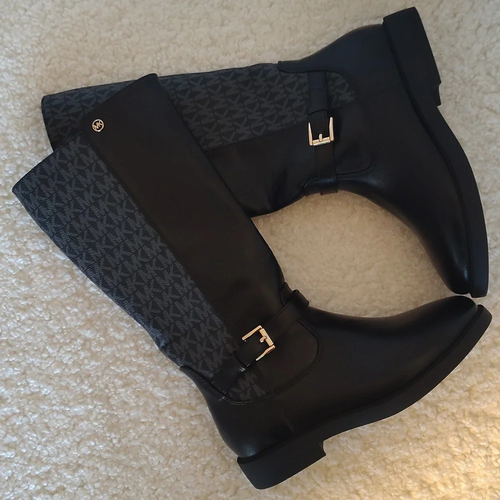 Michael Kors Black Knee-High Boots. Size 5 M - Picture 7 of 9